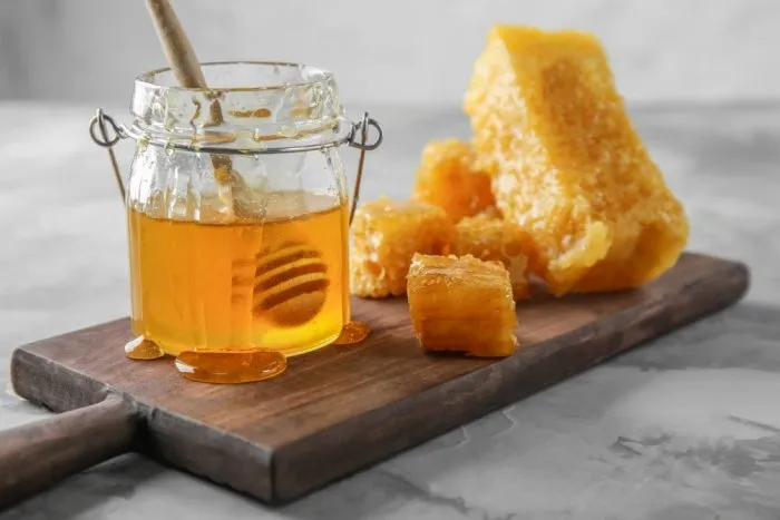 علاج امراض الكبد بالعسل