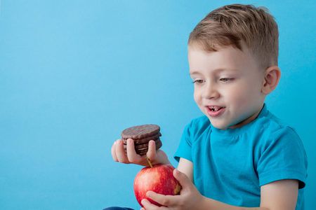مشكلة الطمع عند الاطفال