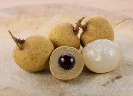فوائد فاكهة اللونجان