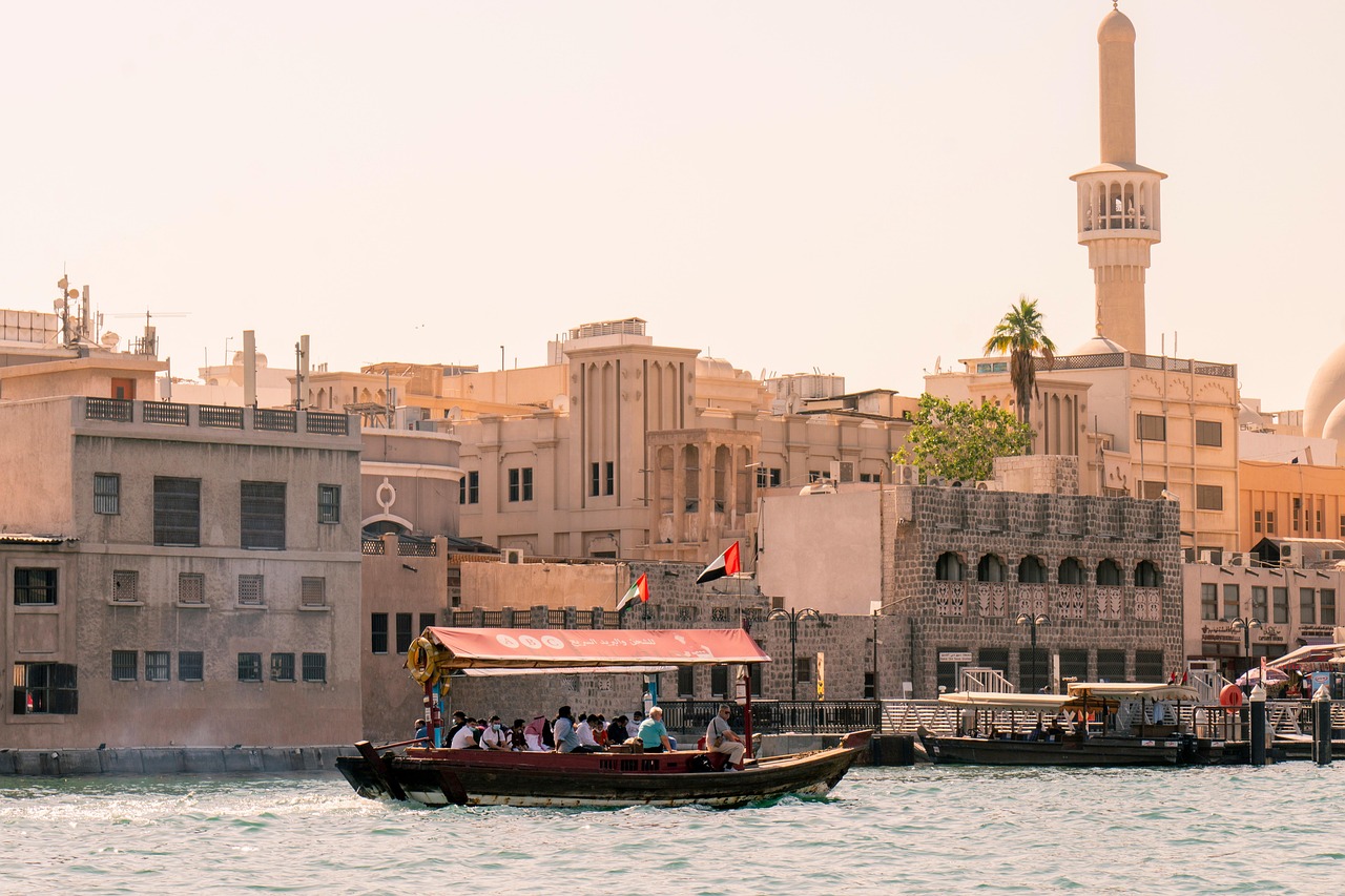 الفرق بين الحمد و الشكر