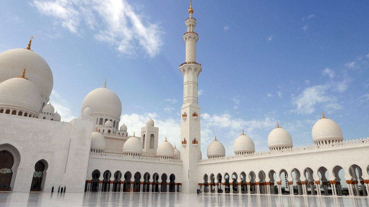الفرق بين الرسول والنبي