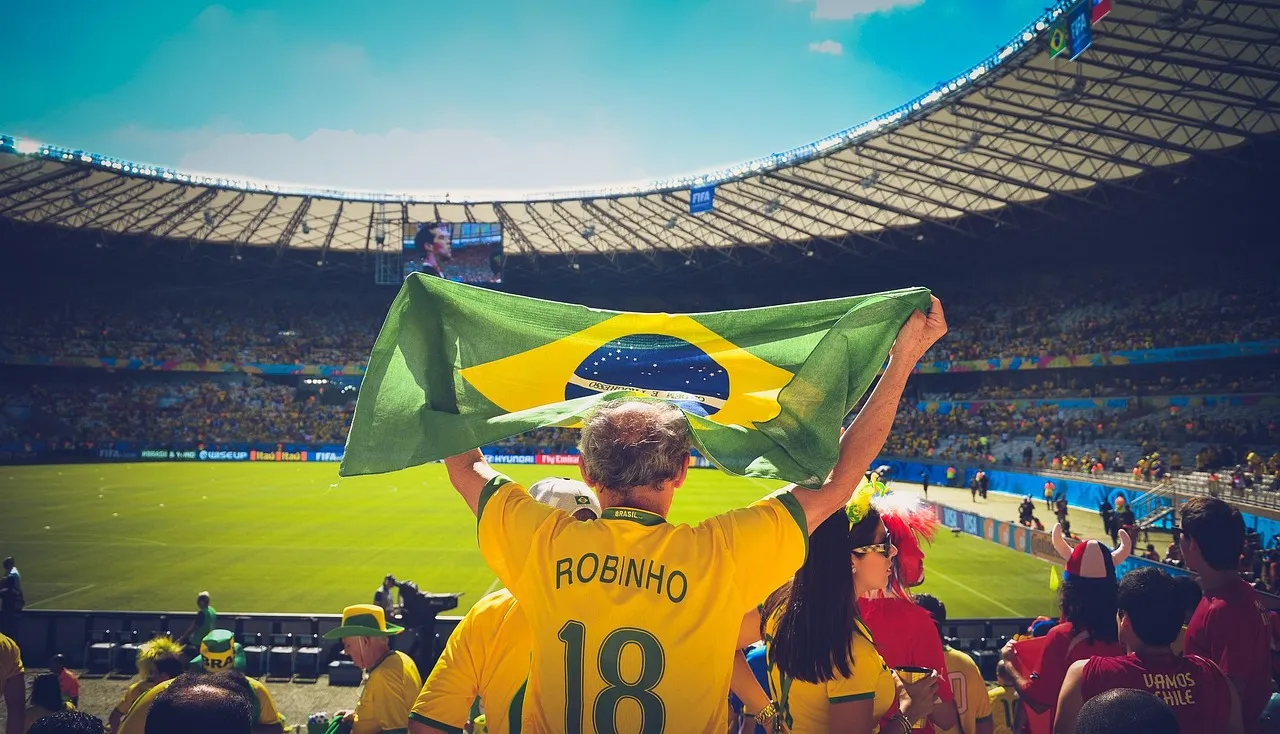 لاعب البيسبول مفو نيوبا