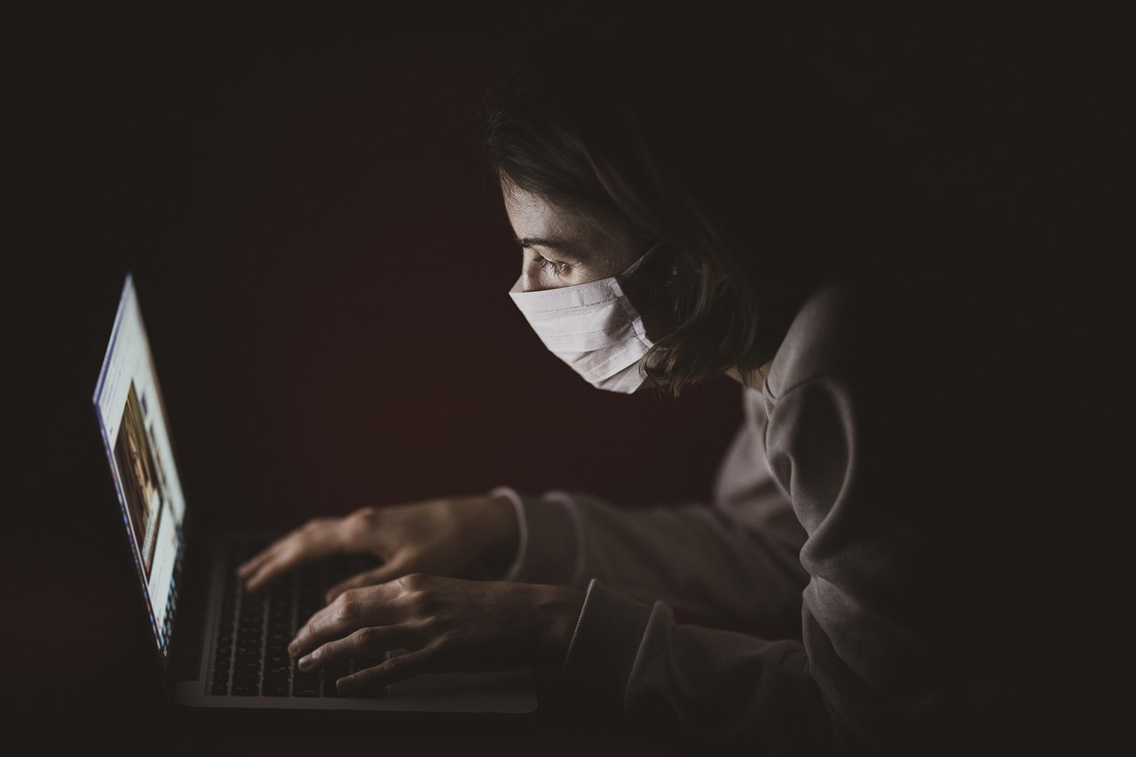 الطريقة السليمة للعناية بالأسنان